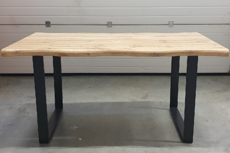 Jedálenský stôl BATUMI 160